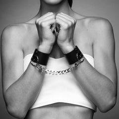 BIJOUX INDISCRETS MAZE - BLACK WIDE CUFFS