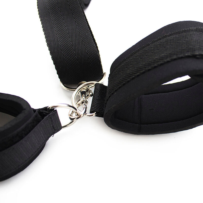 OHMAMA FETISH - NEOPRENE GAG WITH CUFFS