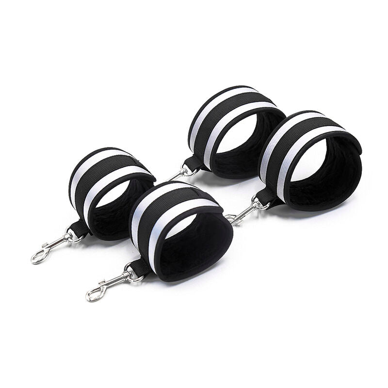 OHMAMA FETISH - GREY CUFFS