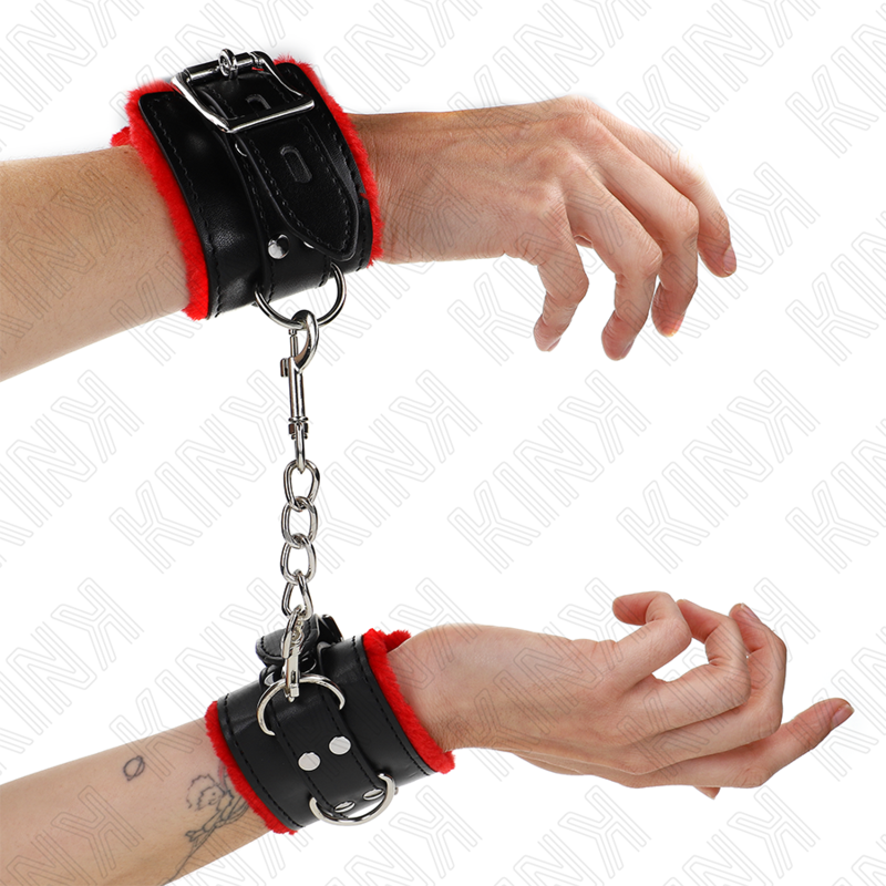 KINK - FUR LINED WRIST RESTRAINTS WITH SQUARE HOLES RED AND BLACK ADJUSTABLE BELT 17-29CM X 6CM