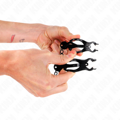 KINK - JAPANESE CLOVER METAL CLAMPS WITH BLACK CHAIN ​​30 CM