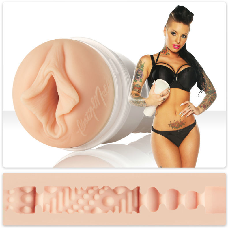 FLESHLIGHT GIRLS - VAGIN ATTAQUE DE CHRISTY MACK