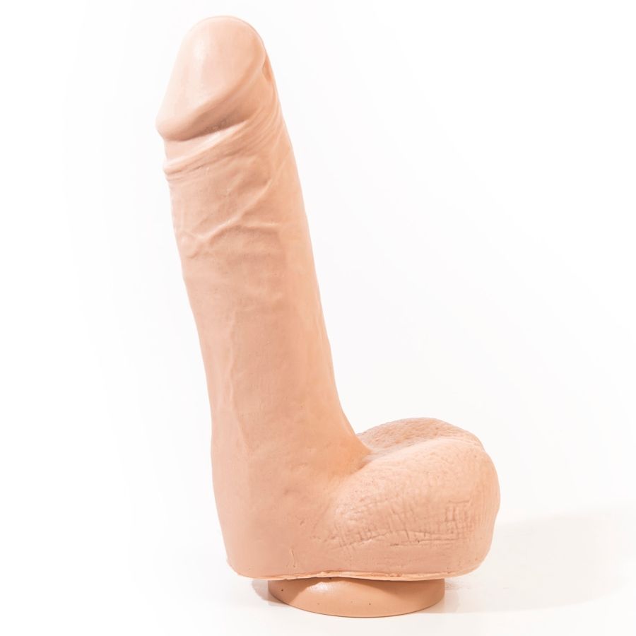 PINK ROOM - ANTON REALISTIC FLESH DILDO 21.5 CM